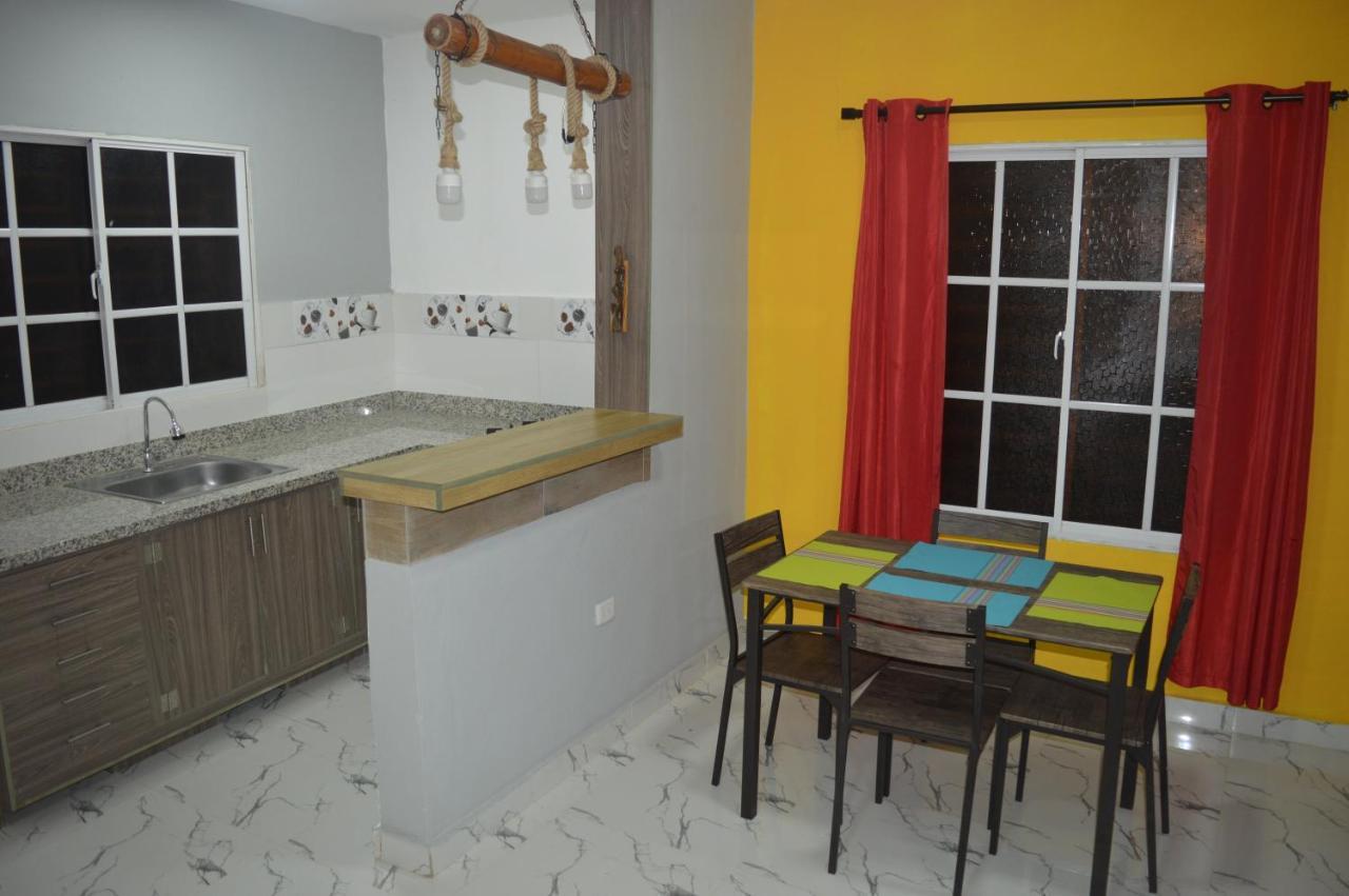 Apartamento Amueblado Caribe, Santo Domingo A 10 Minutos Del Aeropuerto Internacional De Las Americas ภายนอก รูปภาพ