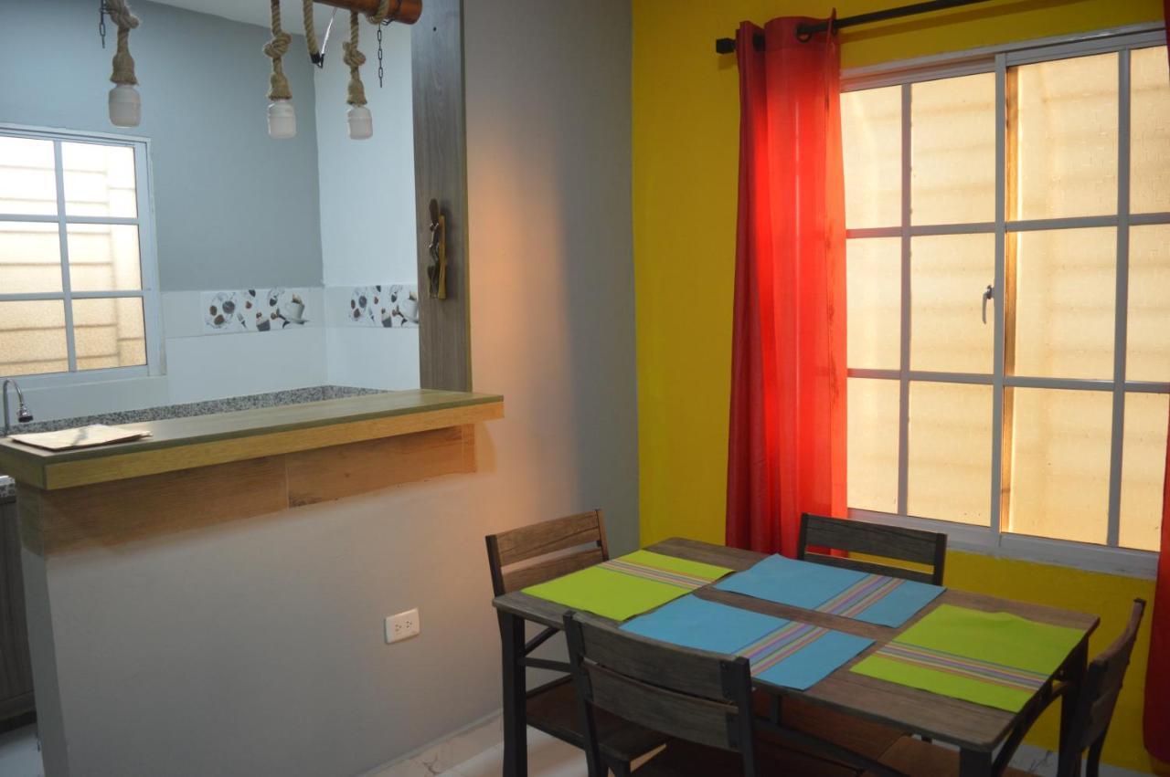 Apartamento Amueblado Caribe, Santo Domingo A 10 Minutos Del Aeropuerto Internacional De Las Americas ภายนอก รูปภาพ
