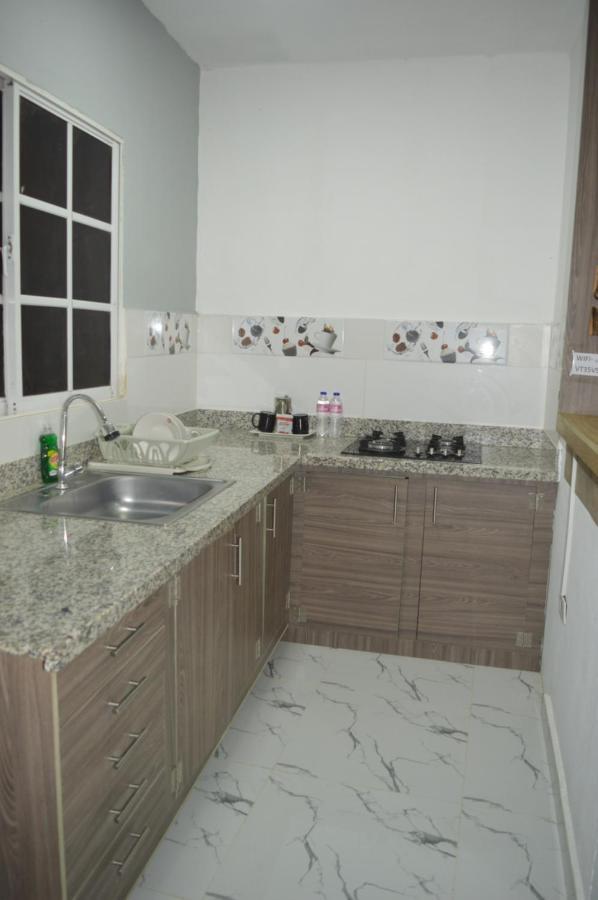 Apartamento Amueblado Caribe, Santo Domingo A 10 Minutos Del Aeropuerto Internacional De Las Americas ภายนอก รูปภาพ